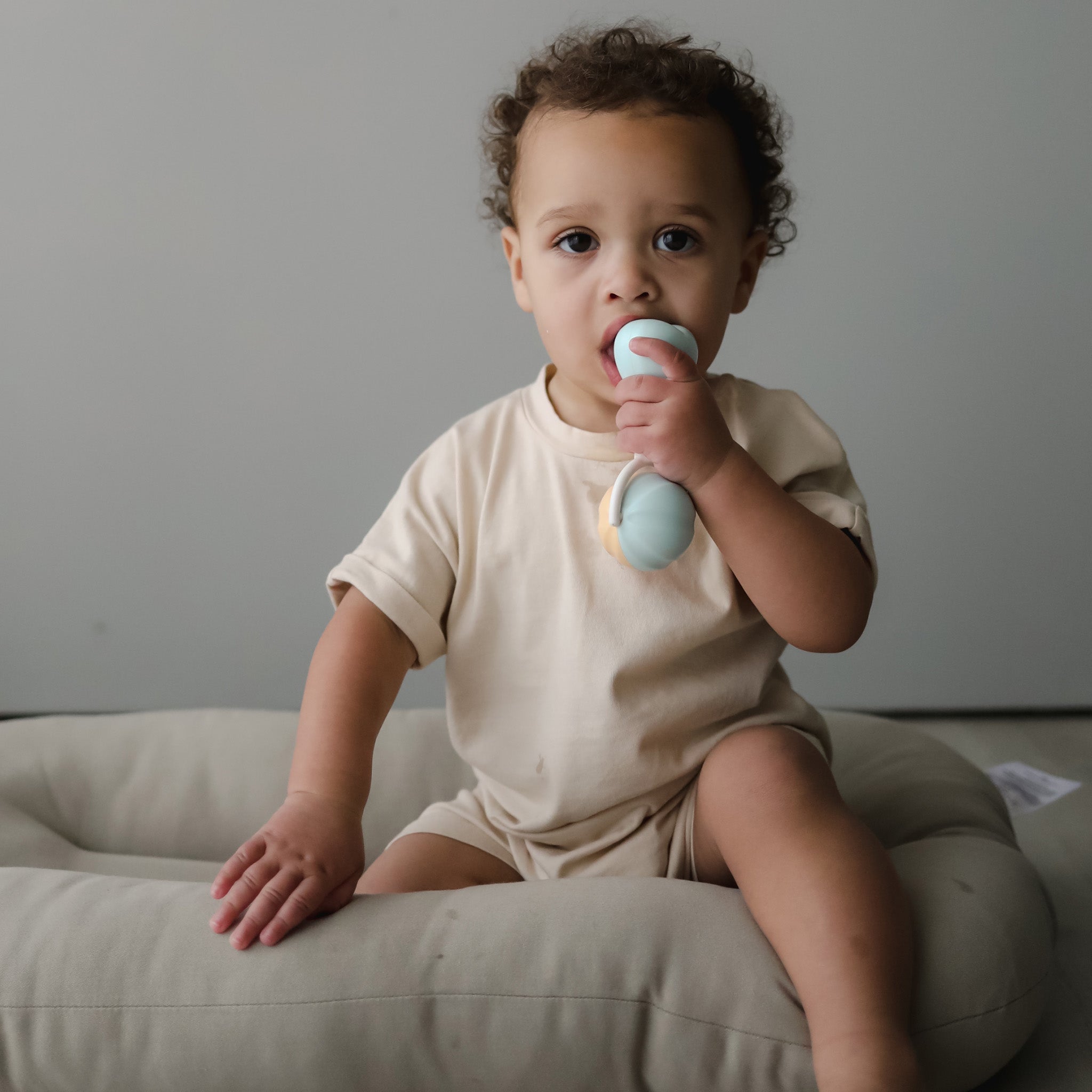 Infant Lounger - Snuggle Me Organic