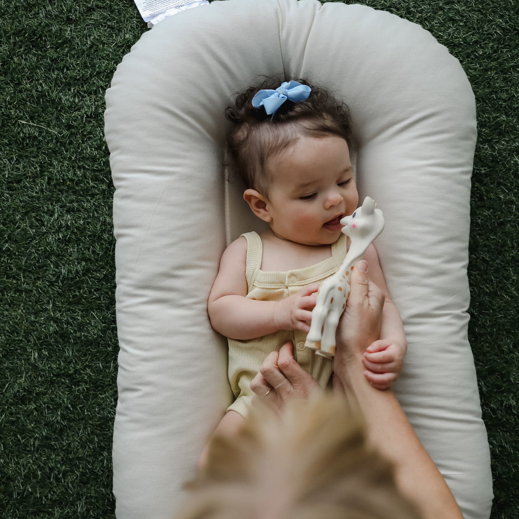 Infant Lounger - Snuggle Me Organic
